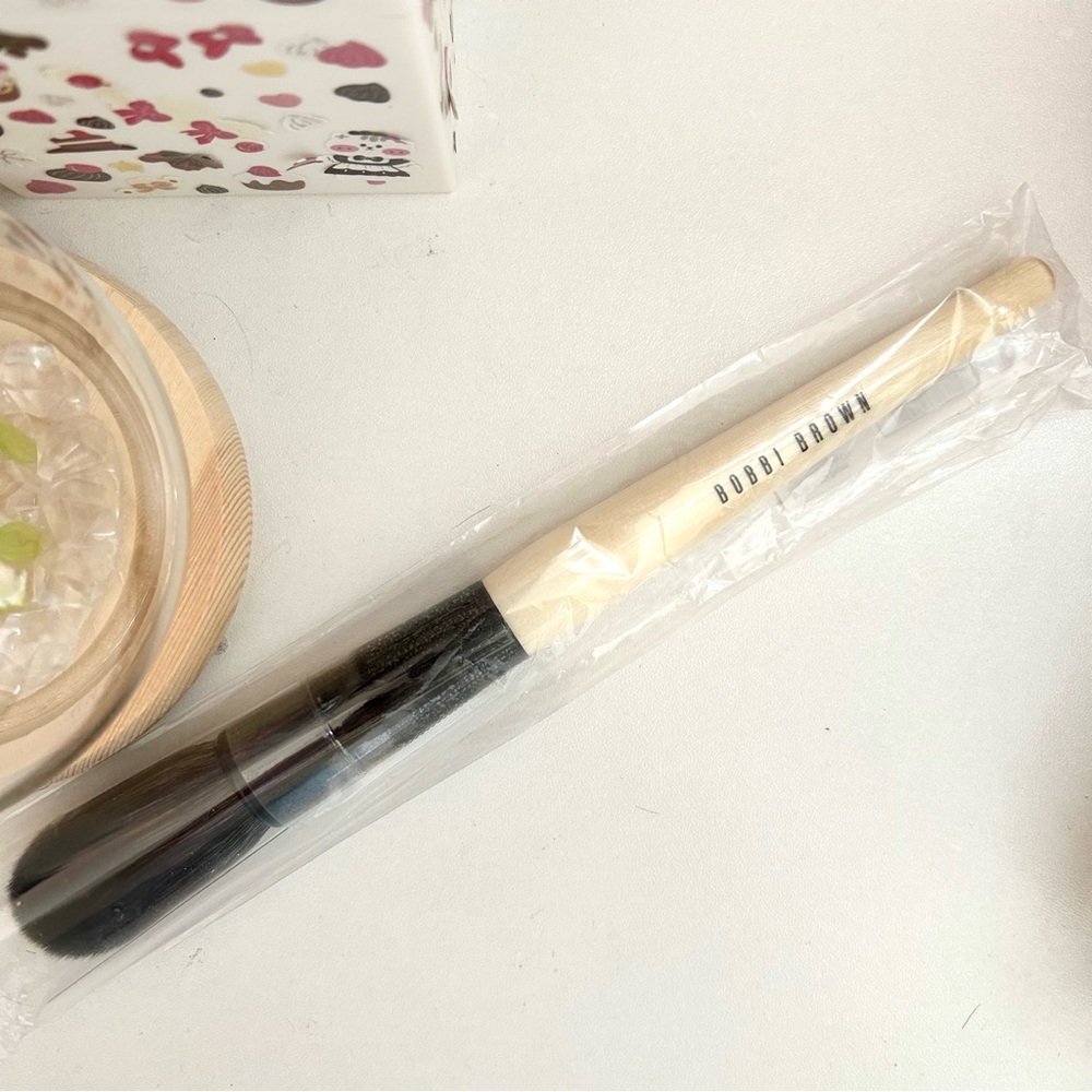 Bobbi Brown Powder Brush